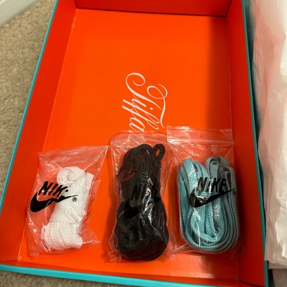 Nike Air Force 1 Tiffany and Co. 1837 - Picture 8 of 8